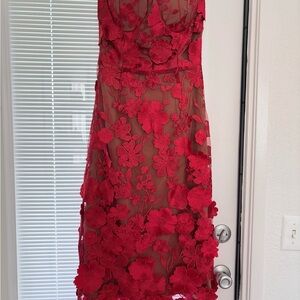 Elegant Red Floral Lace Dress